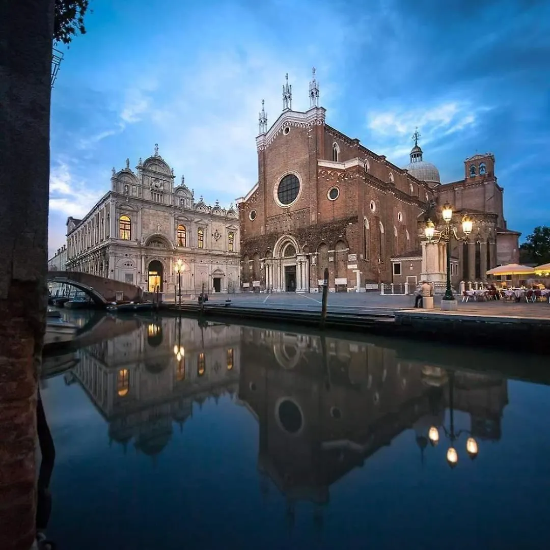 Apartment See The Magic Of Venice From A Cute Loft