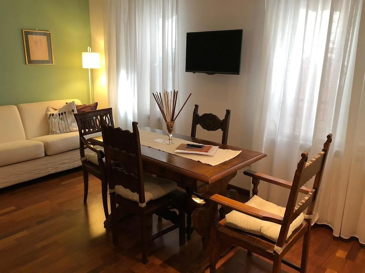 Apartment See The Magic Of Venice From A Cute Loft Italy