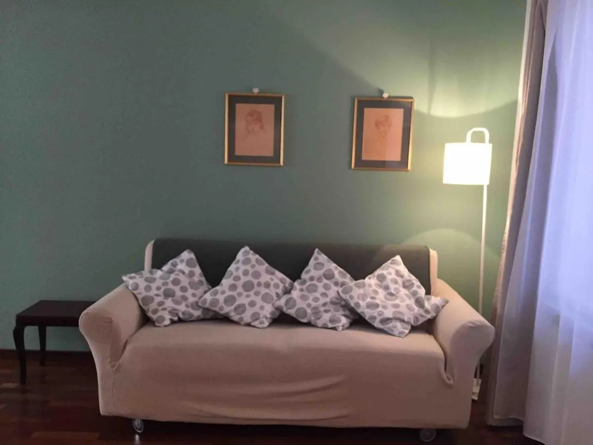 See The Magic Of Venice From A Cute Loft